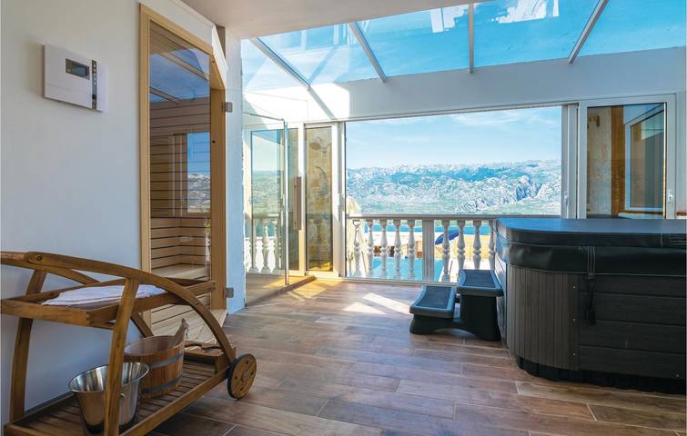 Ferienhaus für 8 Personen, mit Whirlpool und Terrasse sowie Sauna in Vinjerac - 3