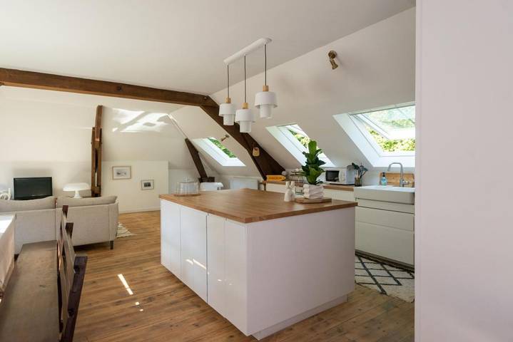 Gîte pour 8 personnes, avec jardin et vue, animaux acceptés dans Falaises du Bois de Cise - 2