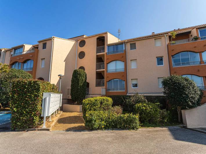 Gîte pour 4 personnes, avec piscine et balcon dans Plage Miramar - 2