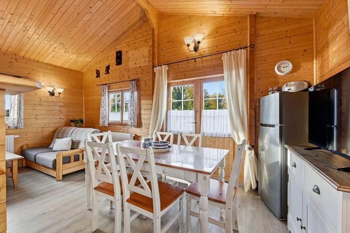 Ferienhaus für 5 Personen, mit Terrasse und Sauna in Kölpinsee