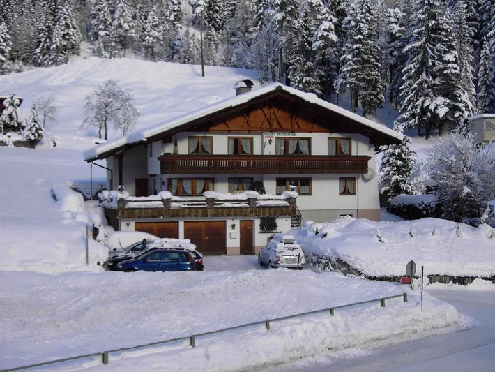 Gästehaus für 2 Personen, mit Terrasse und Ausblick - 1