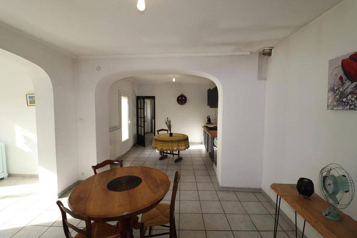 Appartement entier, Villa des Songes Provençal - Tavel, Gard, France in Tavel, Région de Nîmes