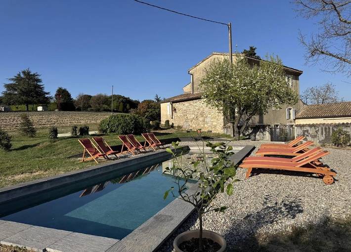 Gîte für 15 Personen, mit Terrasse und Garten sowie Pool, mit Haustier