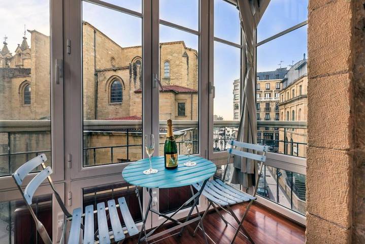 Maison d’hôte, avec Balcon ainsi que Terrasse et Vue à San Sebastian - 3
