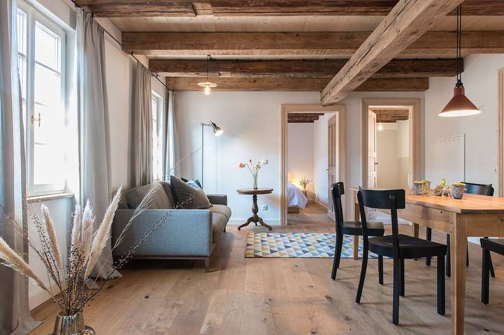 Ferienwohnung für 10 Personen, mit Terrasse und Garten in Lahr