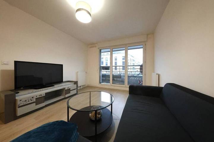 Location de vacances pour 3 personnes, avec jacuzzi à Juvisy-sur-Orge