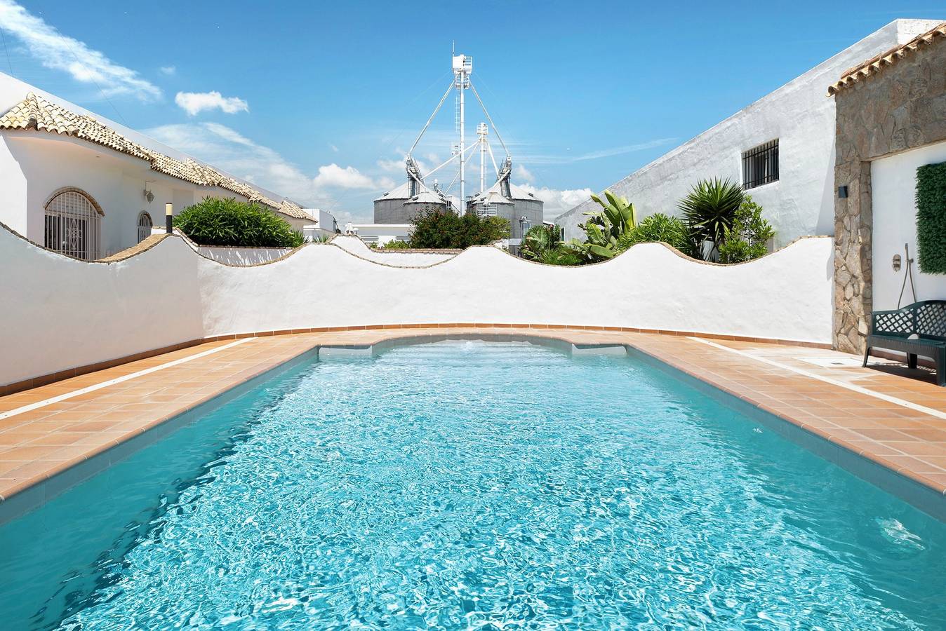 Casa de vacaciones "Chalet Fuente3 piscina común famila" con piscina compartida y jardín in Conil de la Frontera, Costa de la Luz