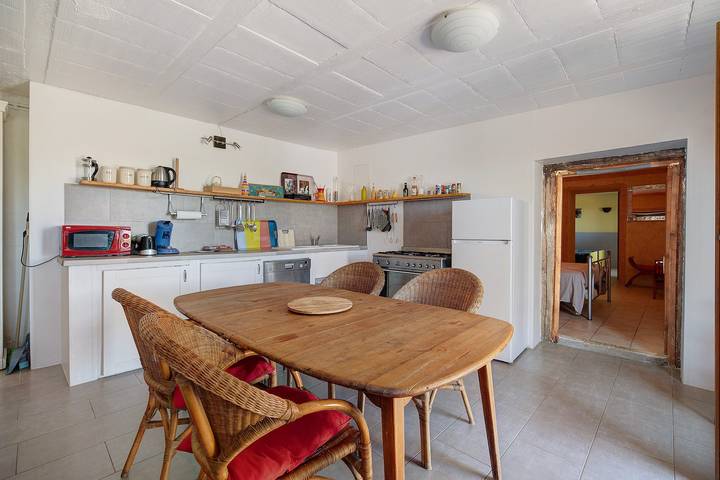 Holiday Home 'Maison Cazac Marrakech' with Mountain View and Wi-Fi in Cazac, Haute-Garonne