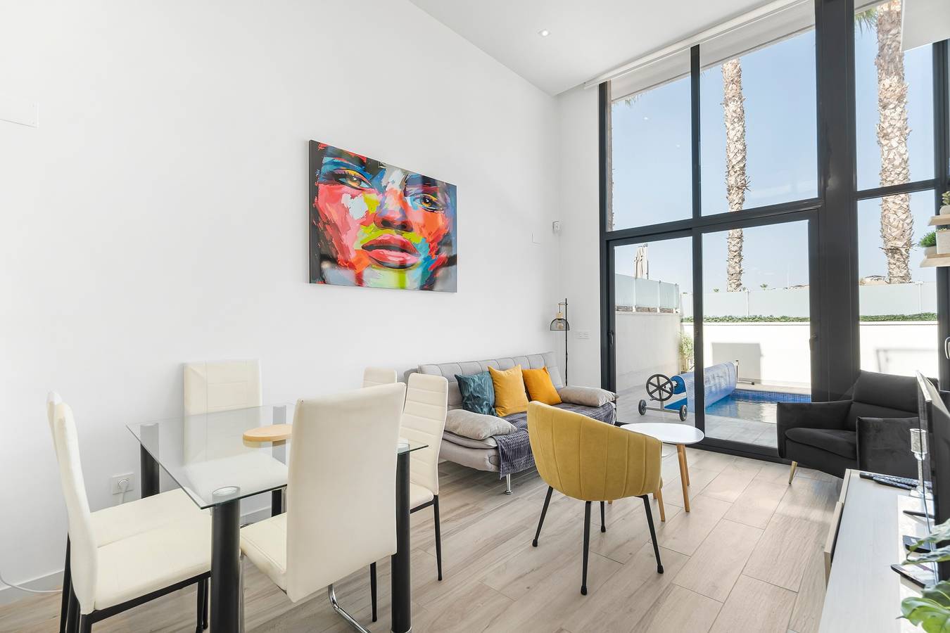 Villa "Belle" with Private Pool, Private Terrace and Wi-Fi in Lomas de Don Juan, Orihuela
