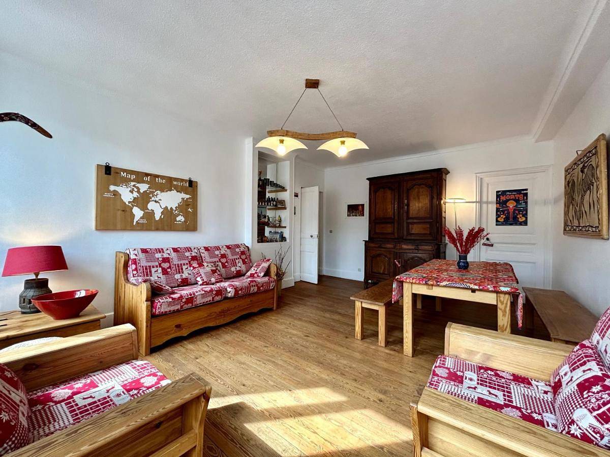 Appartement entier, Evasion Authentique - Centre ville - Jeux de société in Barcelonnette, Val d’Allos