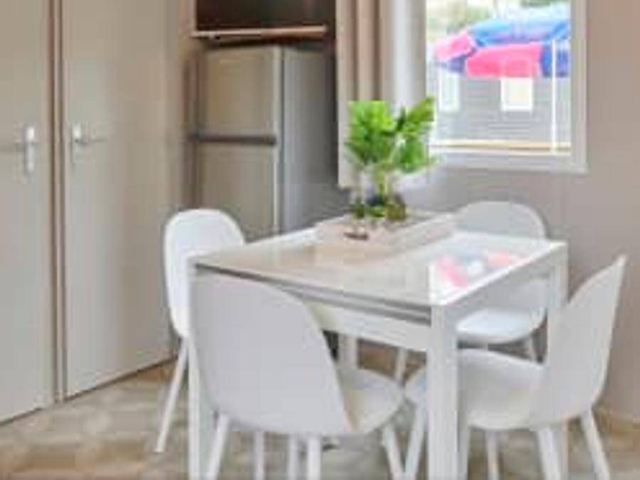 Siblu Camping Meerwijck - Mobile home 4 persons - Elegance 2 bedrooms (4pers) with terrace in Hoogezand-Sappemeer, Groningen region