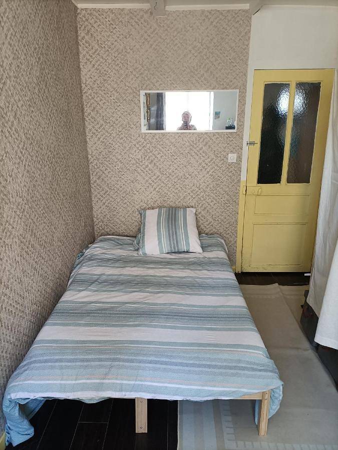 Maison de campagne pour 3 personnes, adapté aux familles dans Mesnil-Roc'h - 3