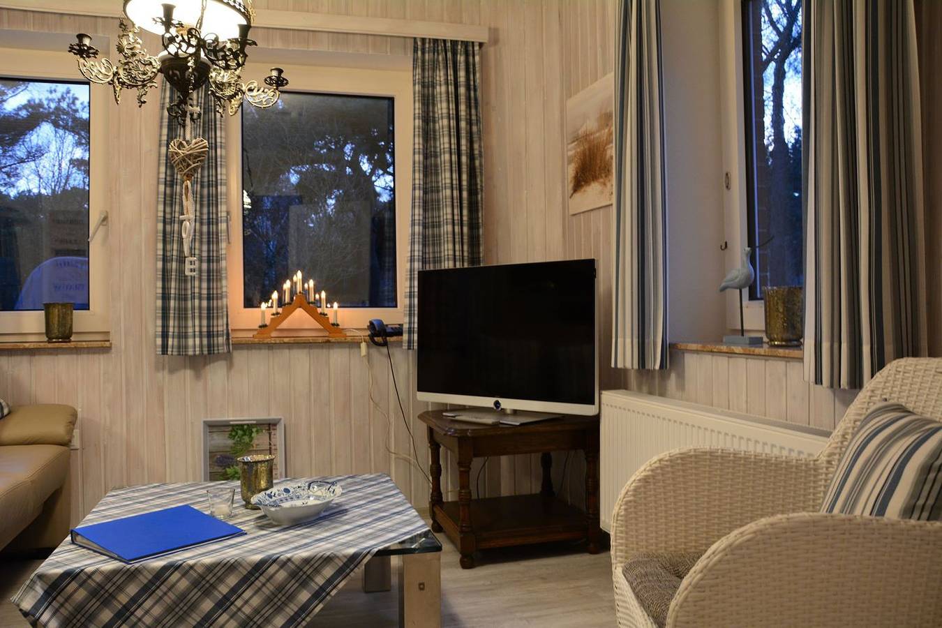 Ganze Wohnung, Ferienwohnung mit 2 Schlafzimmern, Terrasse und Strandkorb in Nebel, Amrum