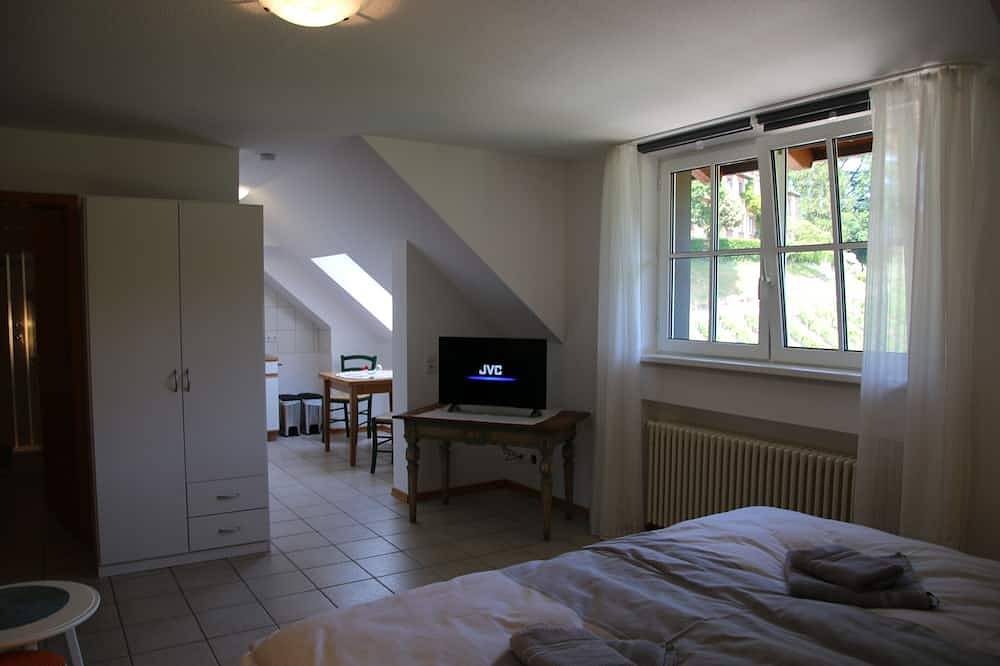 Ganze Wohnung, Übernachten im Weingut Neveu - Schlossblick in Durbach, Mittlerer Schwarzwald