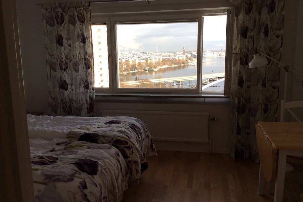 Ganze Wohnung, Stunning Views Across Stockholm. Surrounded by Forest, Amenities and Transport in Kungsholmens stadsdelsområde, Stockholm