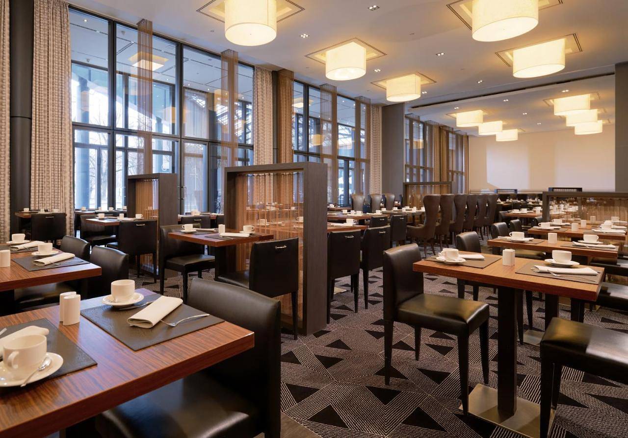 Sheraton Berlin Grand Hotel Esplanade in Centro de Berlín, Berlín