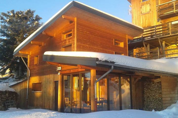 Chalet pour 10 personnes, avec balcon et piscine à Chamrousse