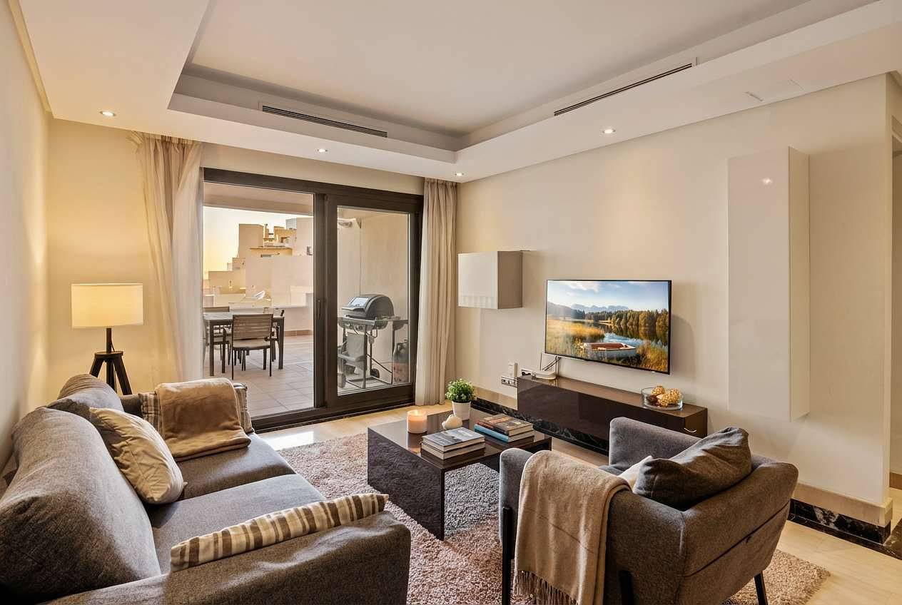 Apartamento entero, Apartamento de vacaciones para 4 personas con piscina in Reinoso, Estepona