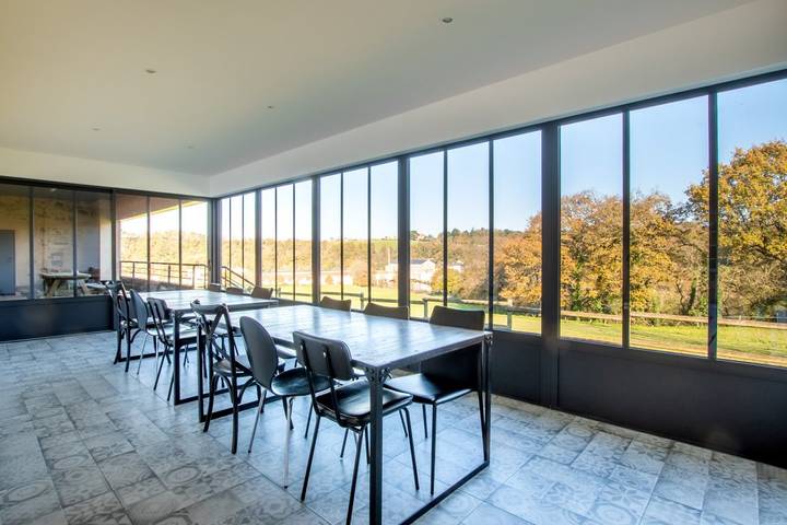 Gîte pour 15 personnes, avec terrasse et piscine, animaux acceptés dans Maine-et-Loire - 3