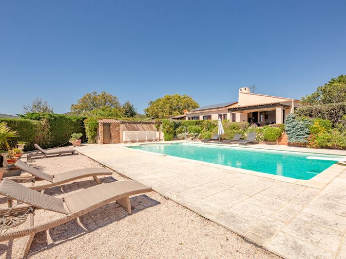 Vacation rental for 6 people in Grimaud