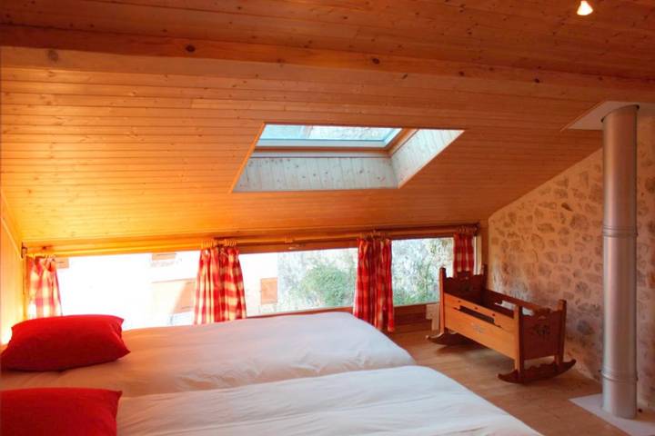 Chambre d’hôte pour 3 personnes, avec jardin dans Belley - 3