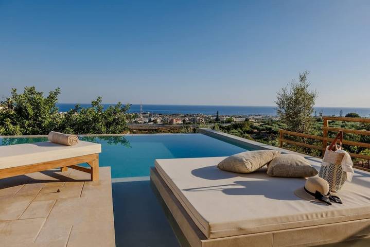 Villa voor 10 personen, met balkon, kindvriendelijk in Malia