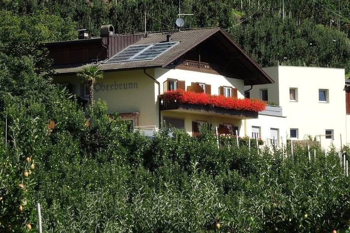 Ferienwohnung für 4 Personen, mit Garten und Balkon sowie Pool, mit Haustier in Naturns