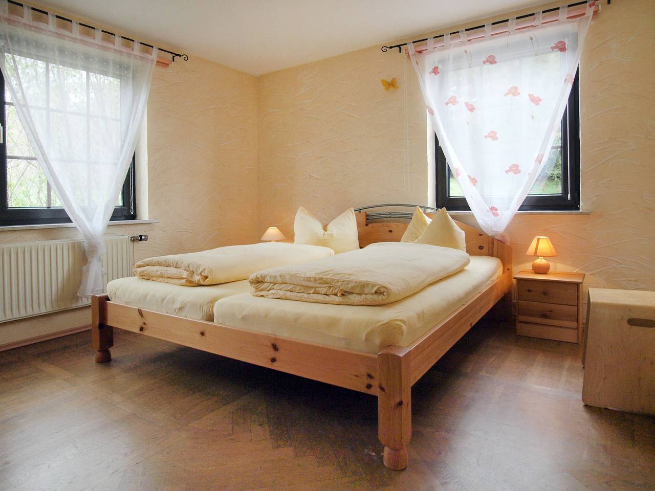 Ganze Wohnung, Ferienwohnung 'Müritz, 80qm' mit Gemeinschaftsterrasse, Gemeinschaftsgarten und Wi-Fi in Malchin, Kummerower See