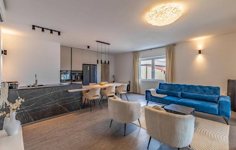 Location de vacances pour 6 personnes, avec jardin et terrasse à Loborika - 4