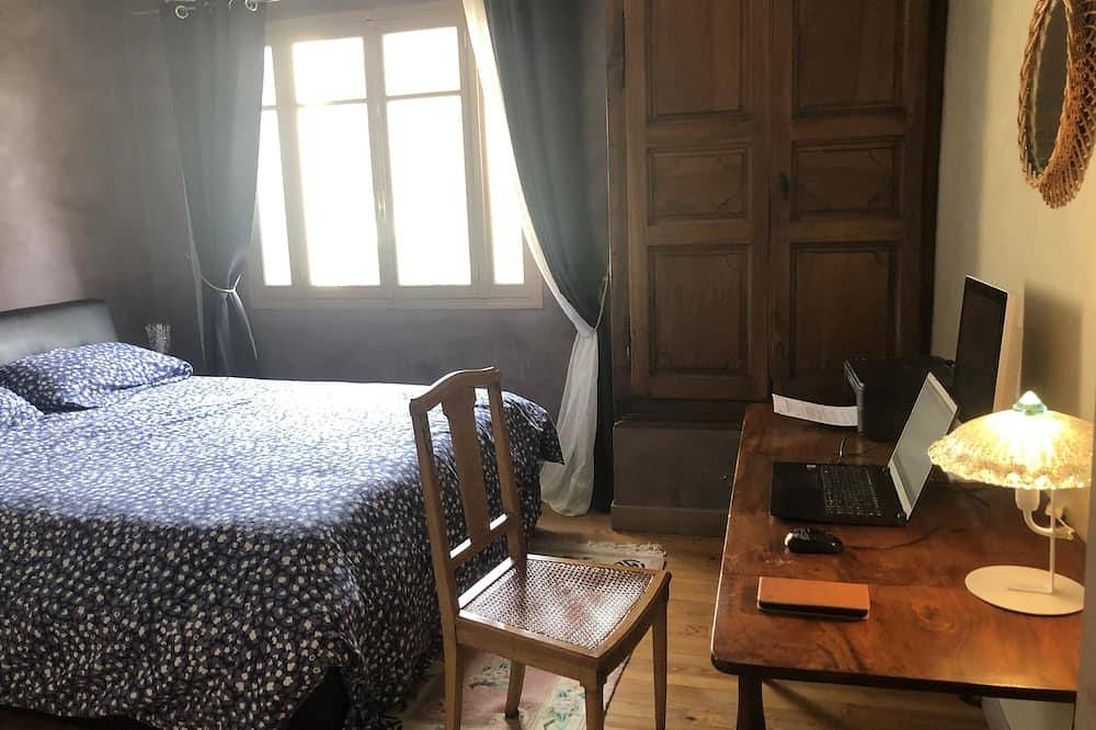 Provencal Village House in Venterol, Région de nyons
