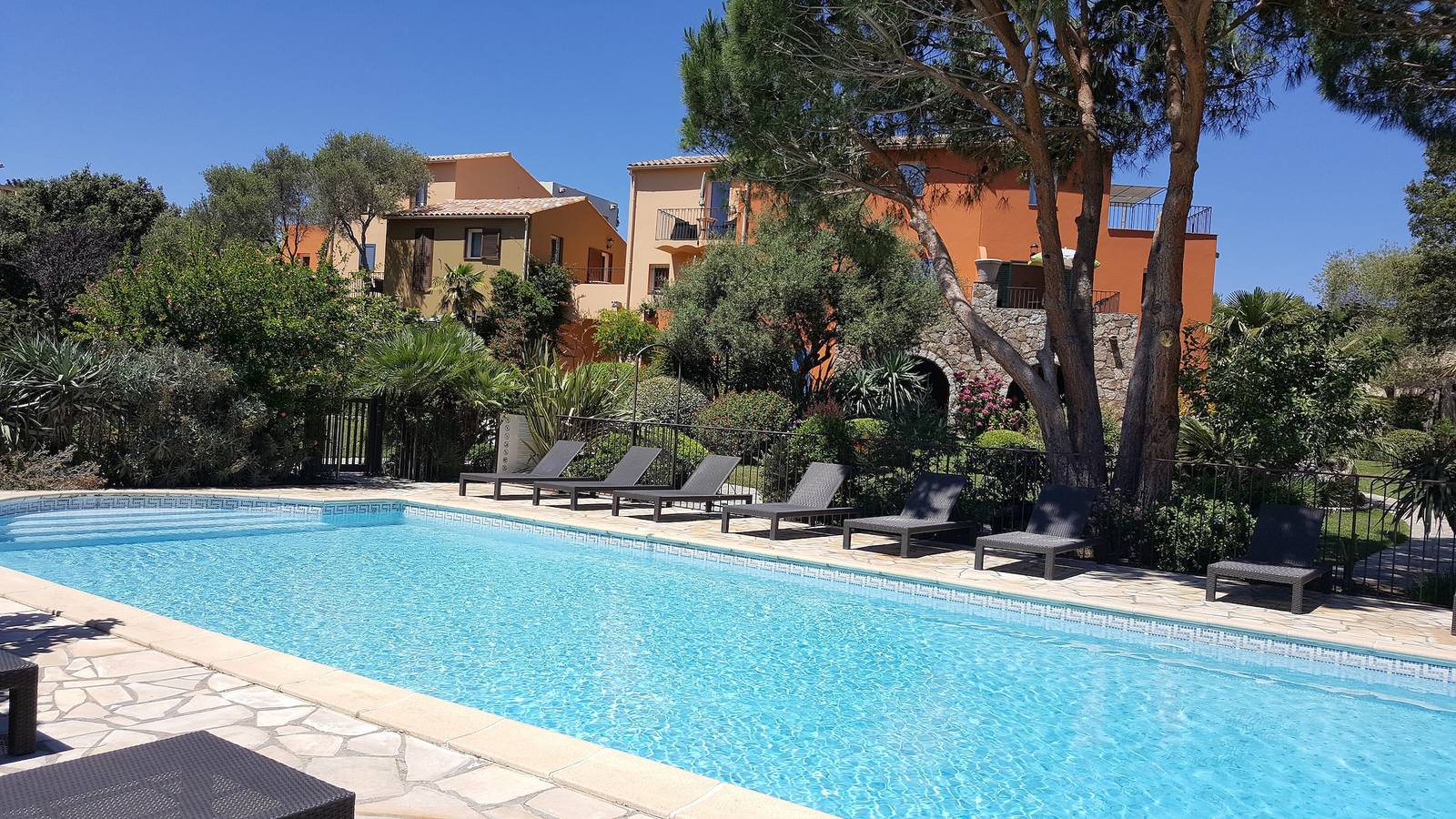 Holiday Apartment for 2 People in Calvi, Haute-Corse