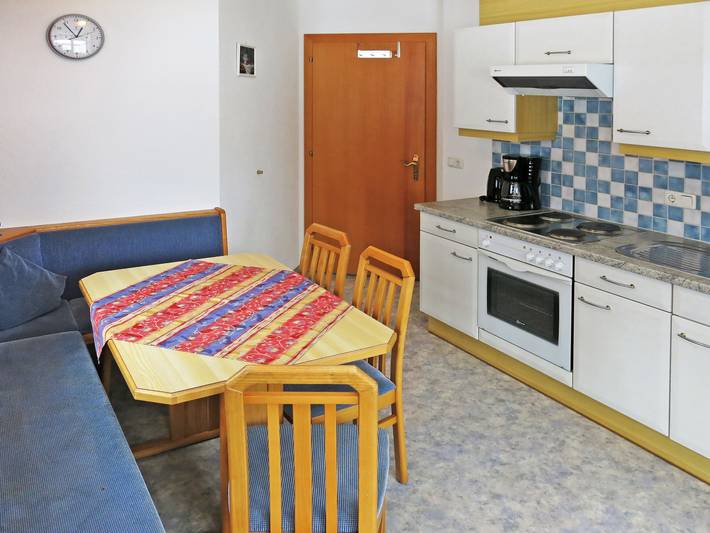 Ferienwohnung für 13 Personen, mit Balkon und Garten in See - 3