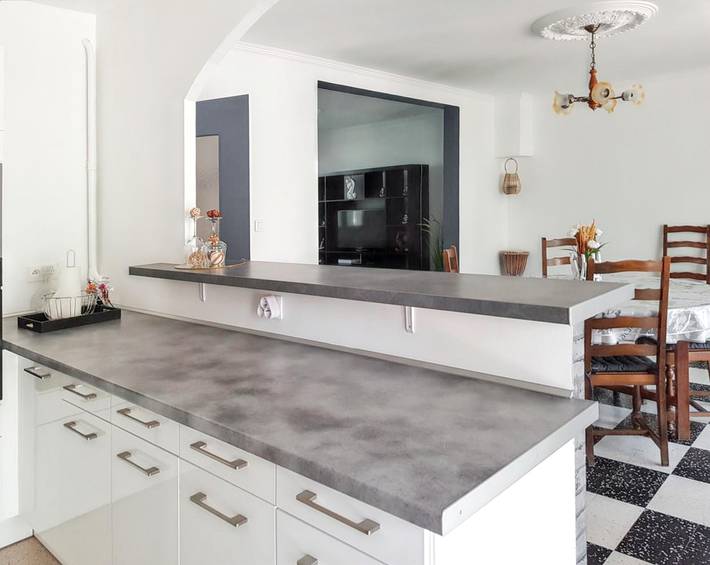 Location de vacances pour 8 personnes, avec terrasse et piscine à Monteux - 2