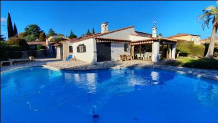 Villa pour 6 personnes, avec piscine ainsi que vue et jardin à Biot