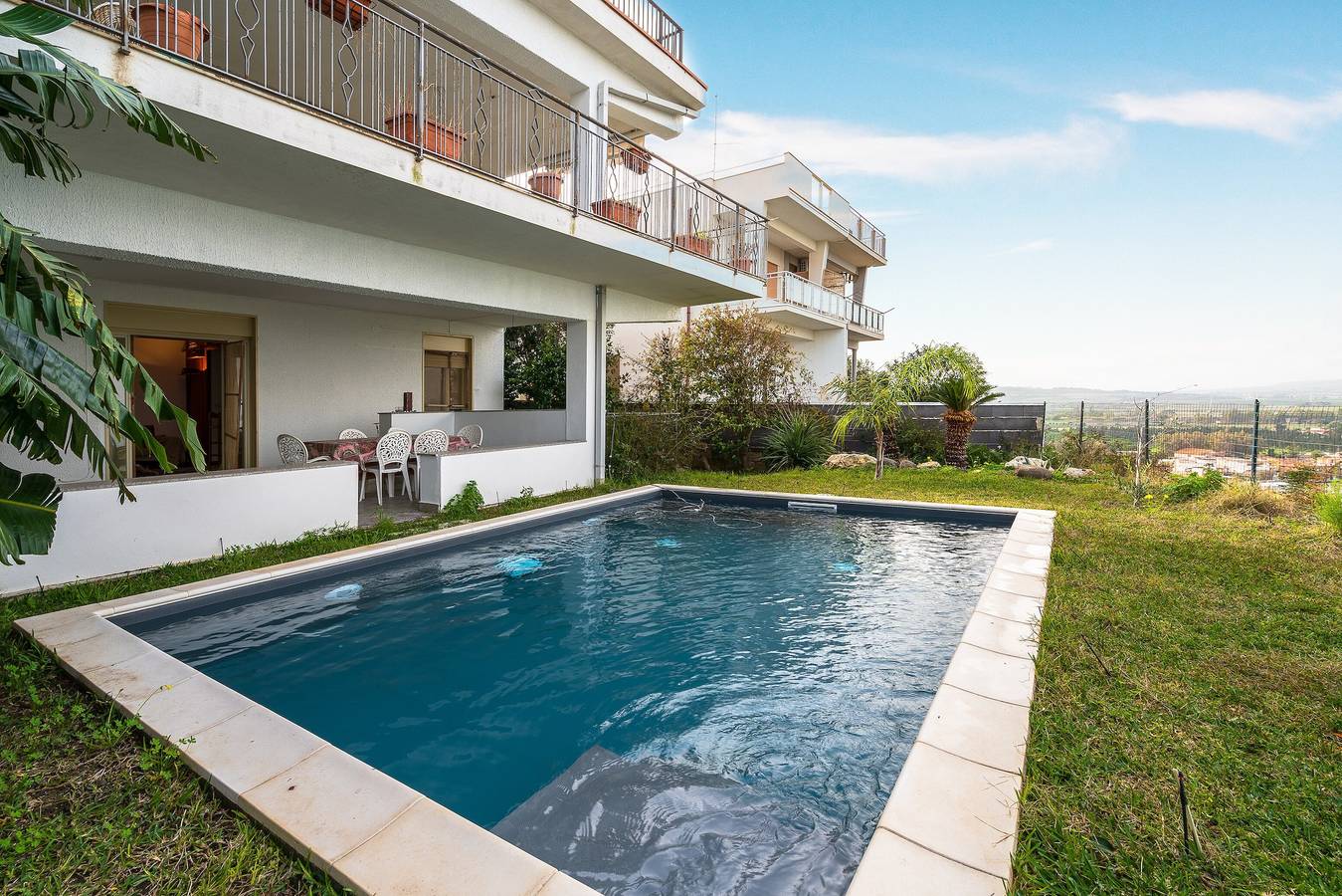 Villa 'Eremo Degli Oleandri' with Sea View and Wi-Fi in Costa Saracena, Syracuse Province