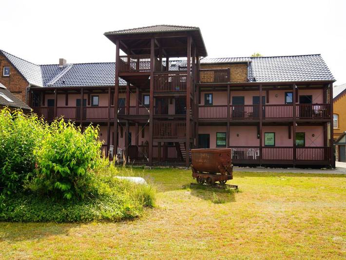 Ferienwohnung, mit Balkon und Garten in Senftenberg - 4