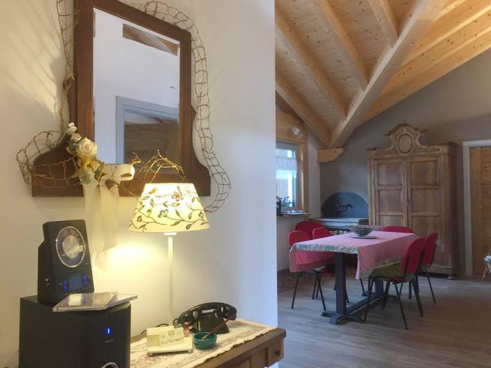 Location de vacances pour 2 personnes, avec vue et jardin à Transacqua - 3