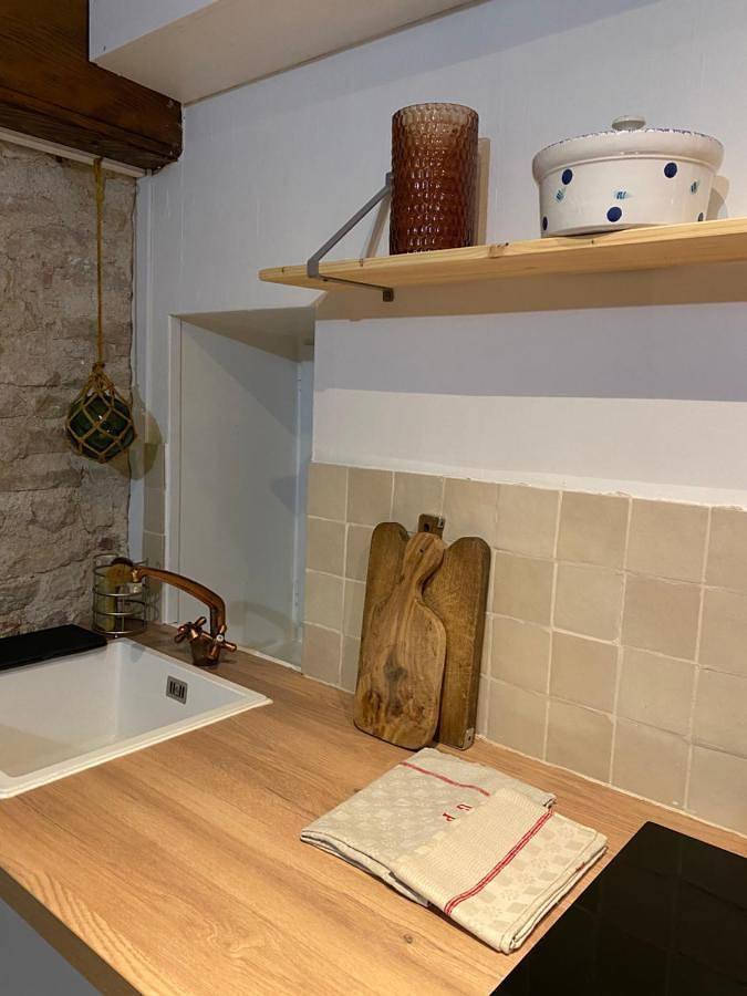 Location de vacances pour 4 personnes, avec vue et jardin à Leynes - 2