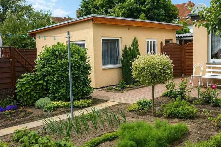 Bungalow für 2 Personen, mit Garten und Terrasse