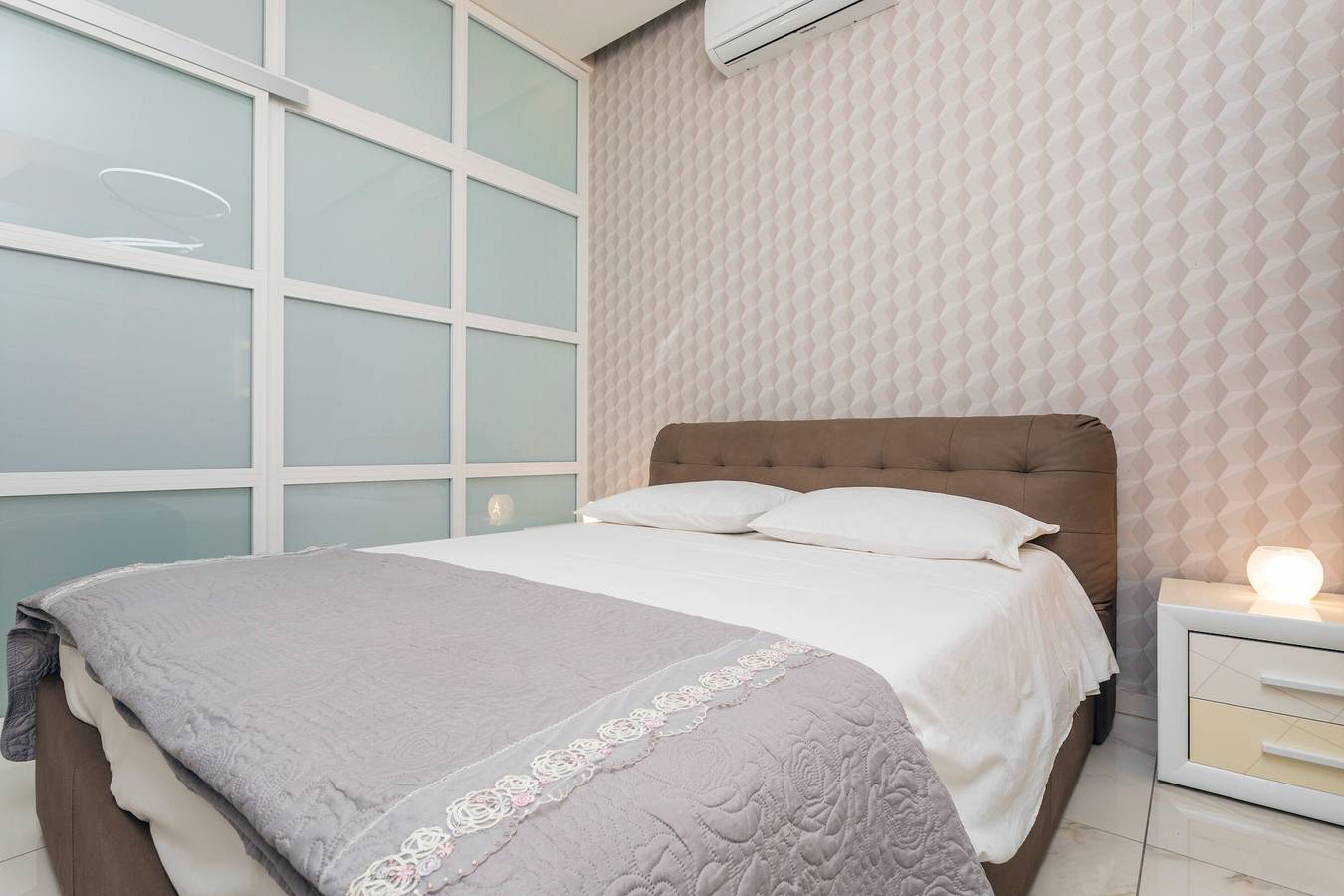 Appartement entier, Appartement "La Maison Chic in Catane, Province de Catania