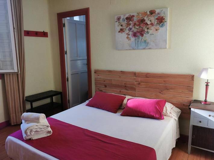 Casa de vacaciones para 2 personas, con jardín además de terraza y piscina en Castilla y León - 4