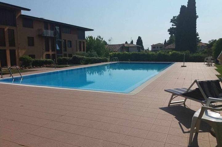 Ferienwohnung für 5 Personen, mit Garten und Pool in Bardolino