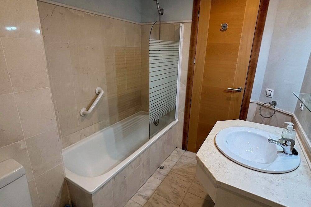 Luxury 3 bed townhouse on golf course close & very close to beach in Playa Nueva Umbría, El Portil