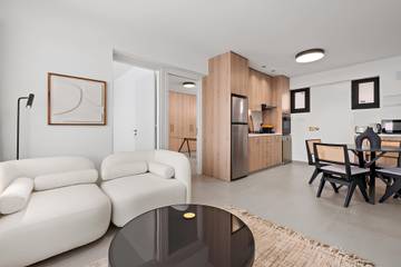 Ferienwohnung für 6 Personen, mit Balkon in Larnaka