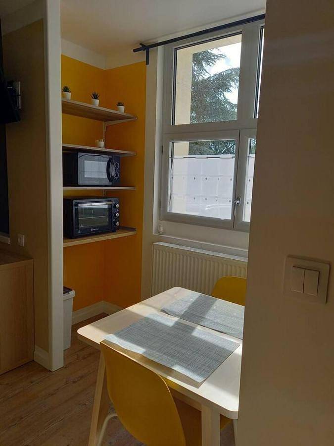 Gîte pour 2 personnes, avec jardin à Saintes - 4