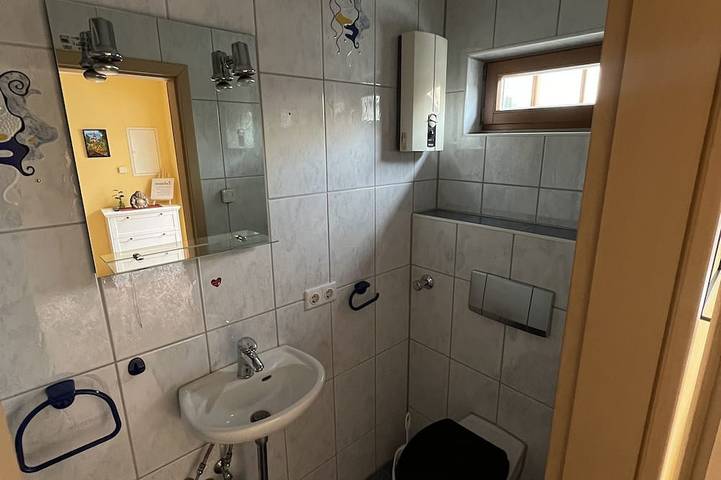 Ganze Wohnung, 30qm Wohnung in Hainburg in Hainburg, Landkreis Offenbach