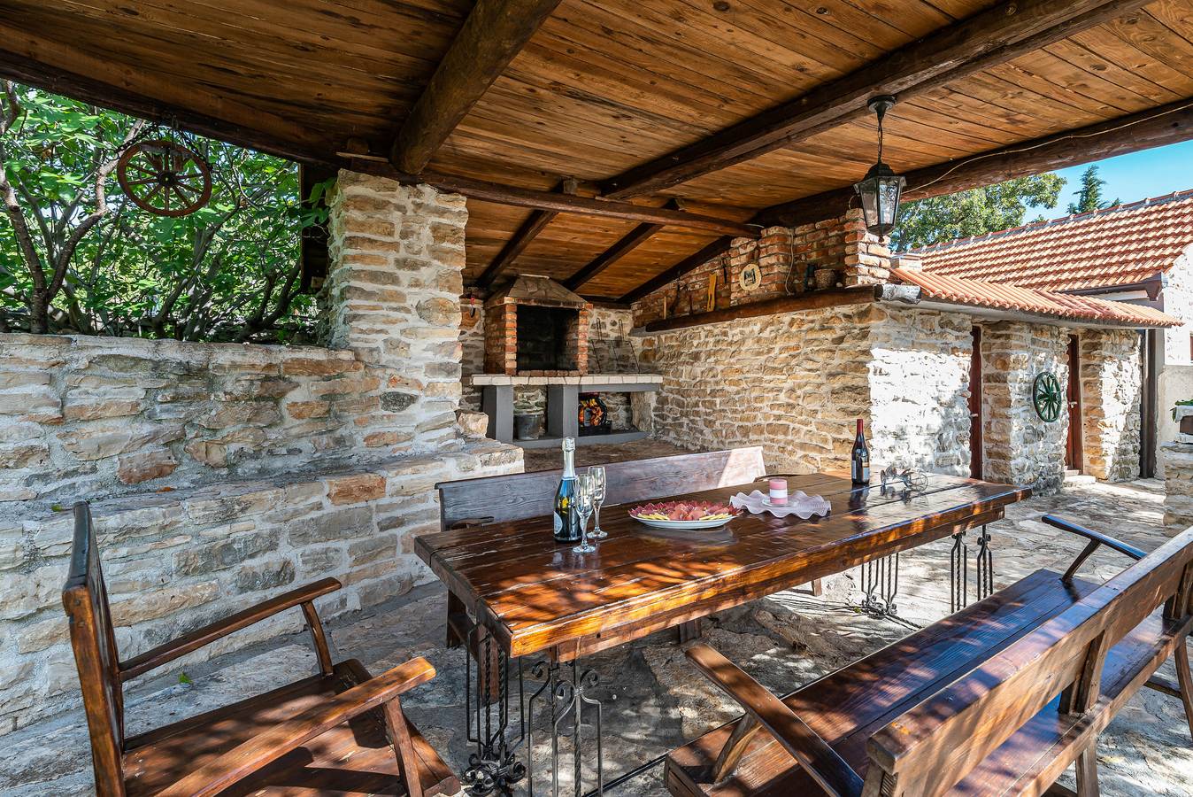 Country House Irena with pool in Grad Benkovac, Zadar