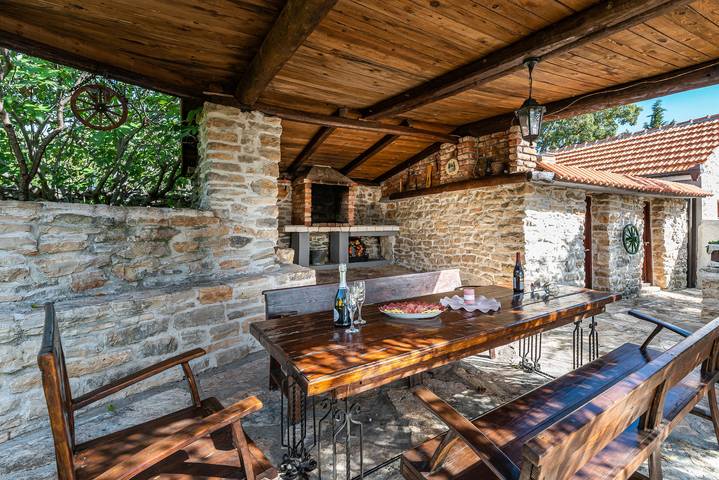 Ferienhaus für 8 Personen, mit Terrasse und Garten, kinderfreundlich in Zadar - 3