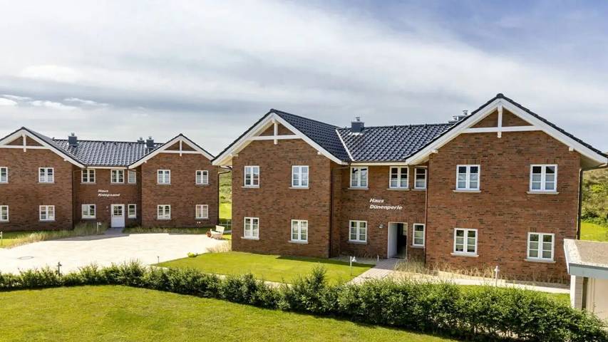 Ferienhaus für 4 Personen, mit Balkon und Terrasse in Wittdün