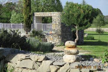 Villa pour 5 personnes, avec terrasse et jardin en Ardèche